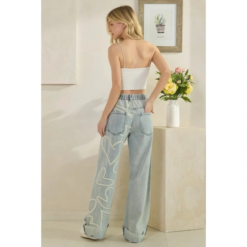 Oli & Hali Heart Patch Straight Wide Leg Jeans in Light Wash - Picture 8 of 8